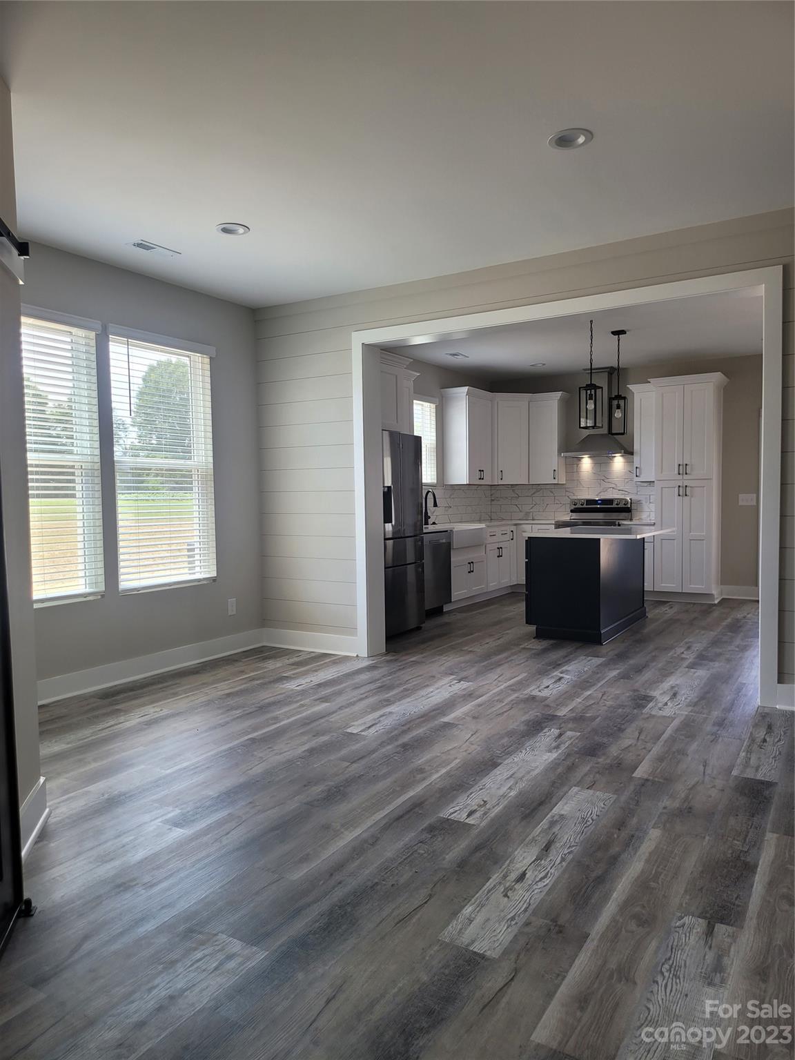 Hawthorne Commons - Residential