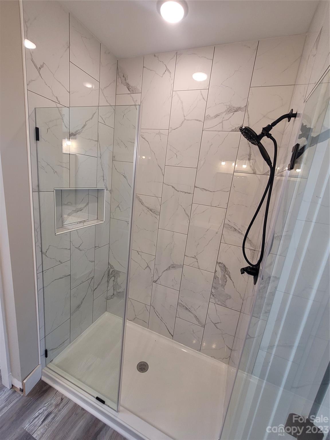 Hawthorne Commons - Residential