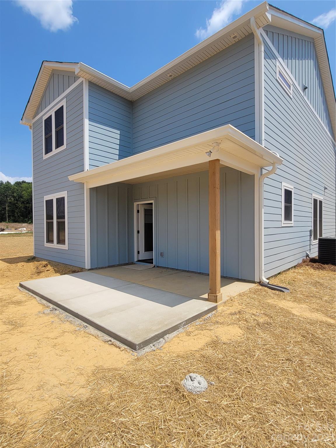 Hawthorne Commons - Residential