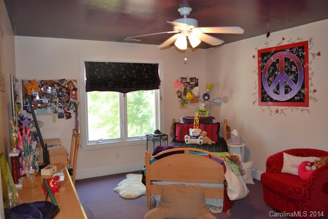 Meadow Lakes II - Residential