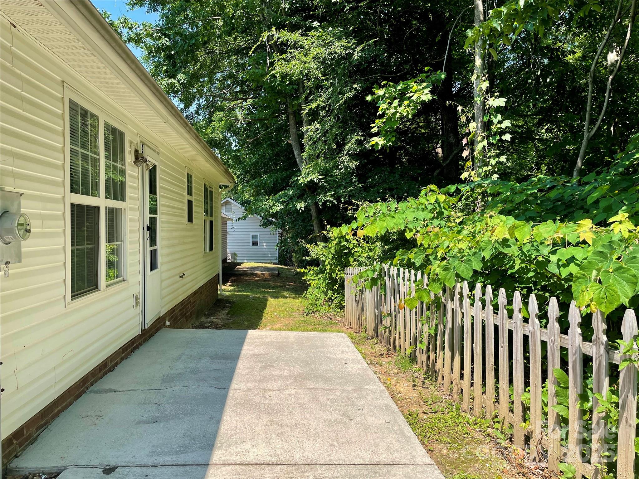 Eagle Nest - Residential