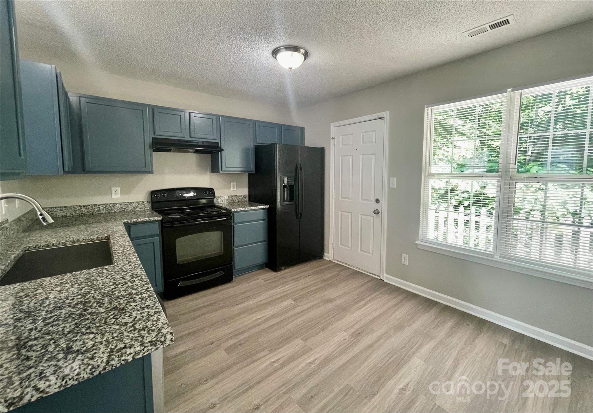 Eagle Nest - Residential