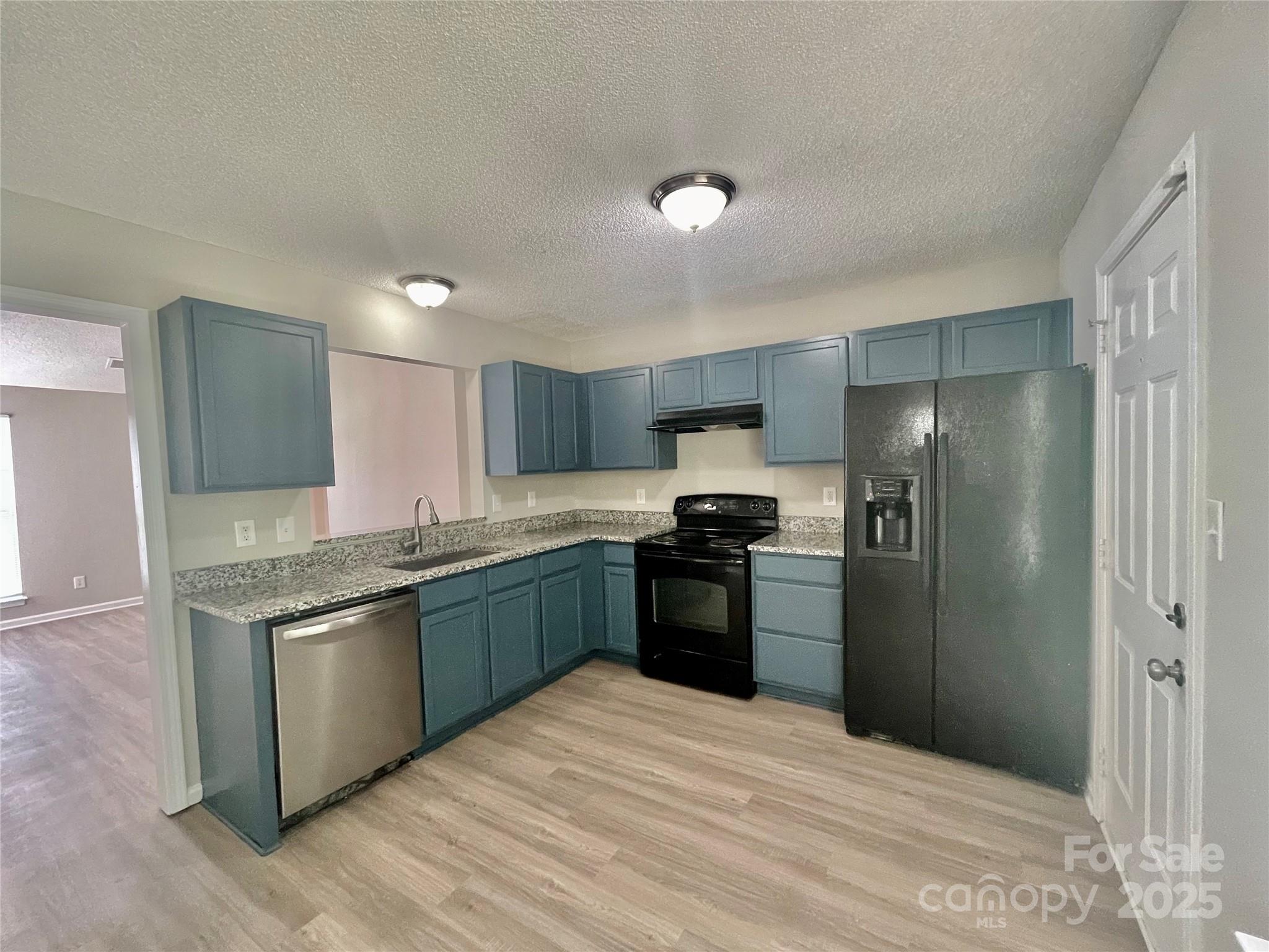 5800 Silver Eagle Drive