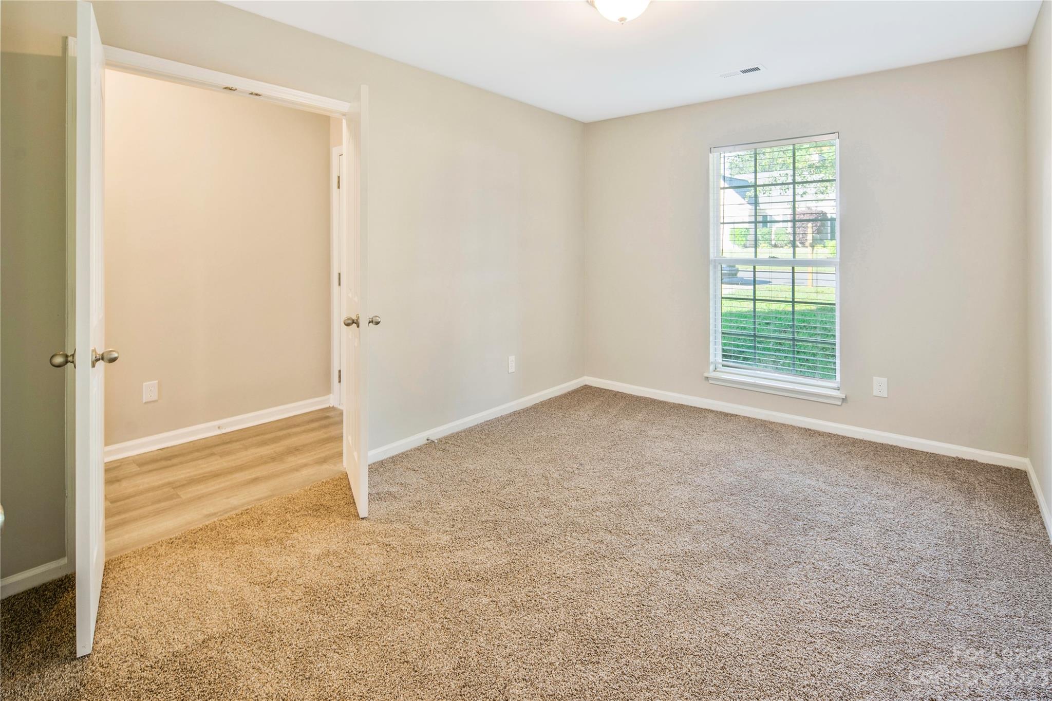 Brownestone - Residential Lease