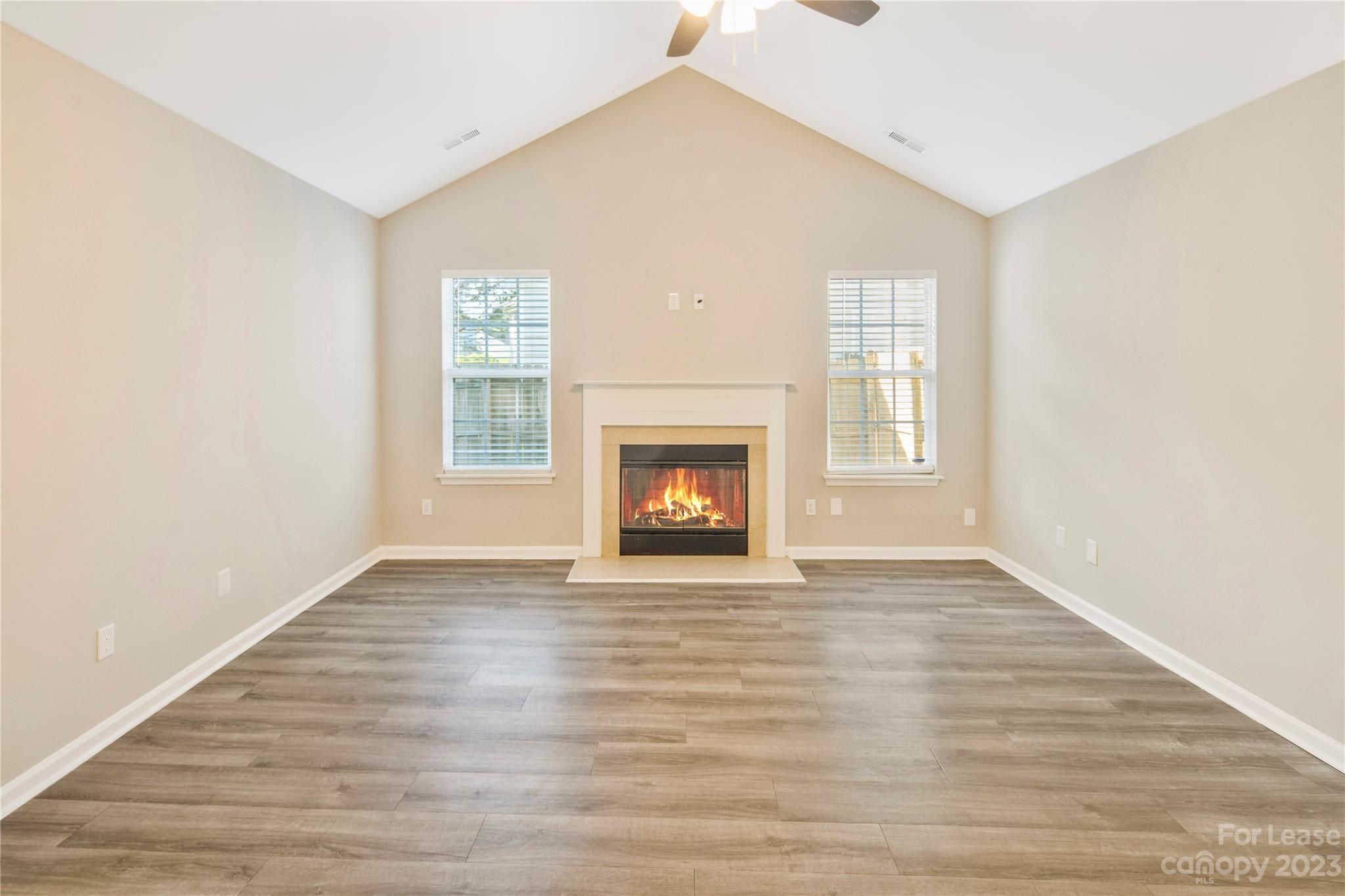 Brownestone - Residential Lease