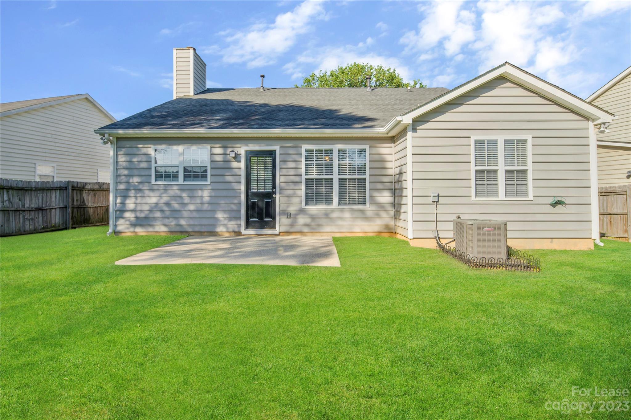 Brownestone - Residential Lease