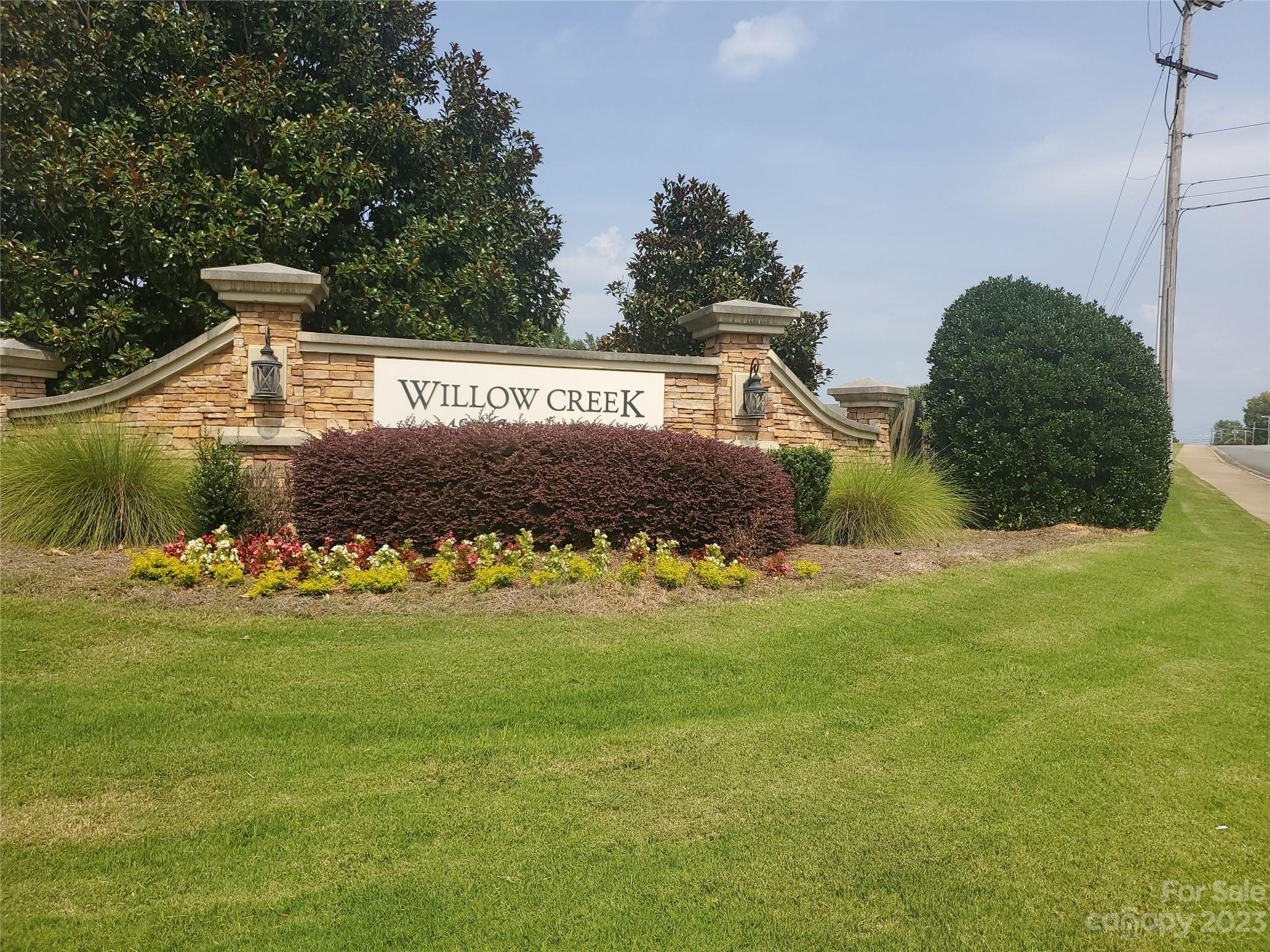 Willow Creek - Residential
