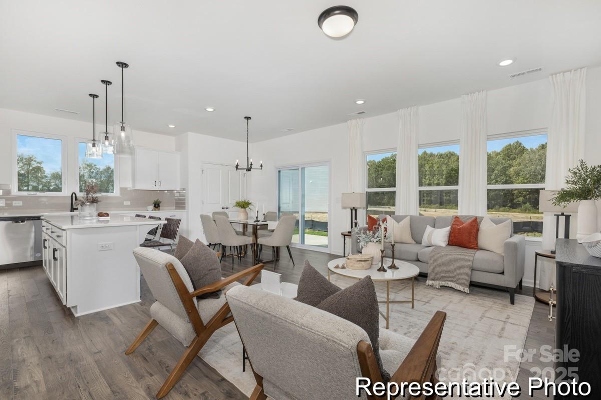 Eagles Crest - Residential