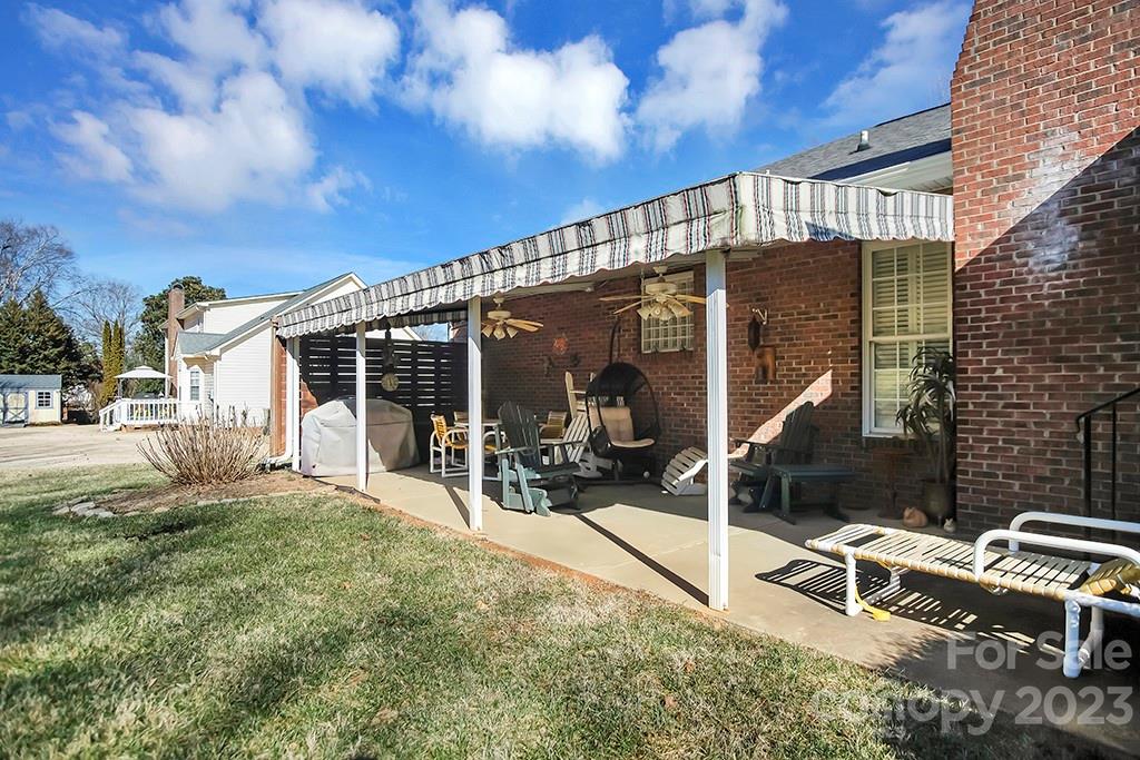 Country Club - Residential