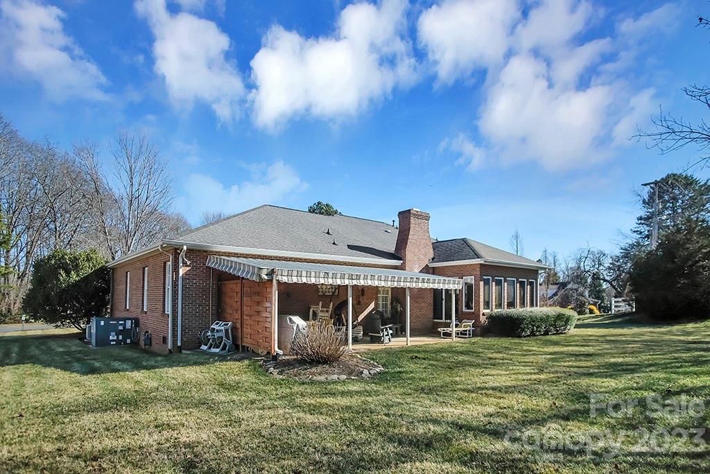 Country Club - Residential