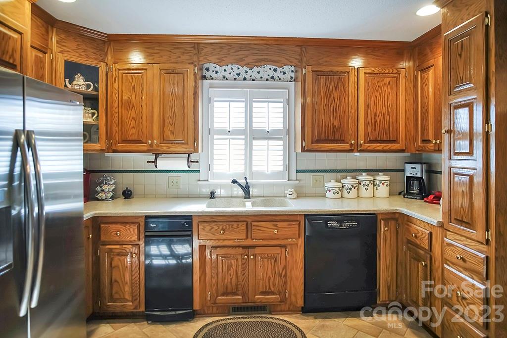 Country Club - Residential