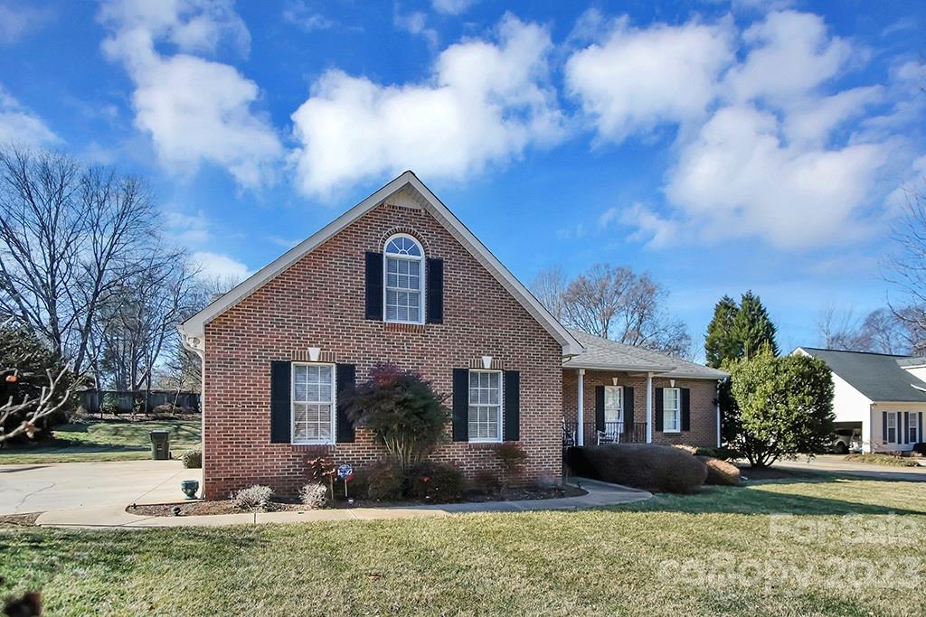 Country Club - Residential