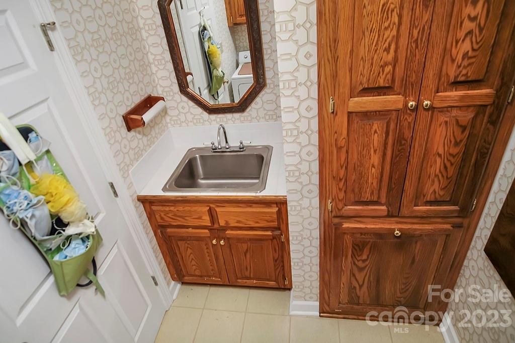 Country Club - Residential