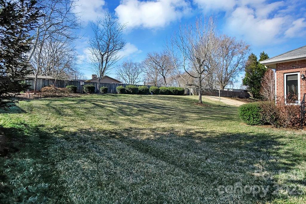 Country Club - Residential