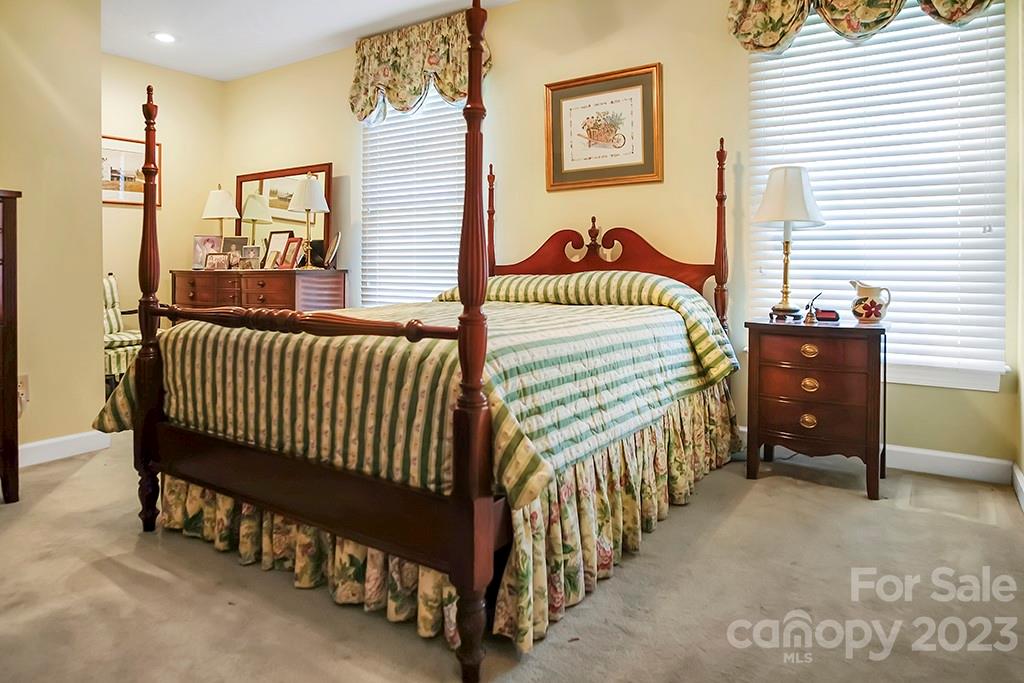 Country Club - Residential