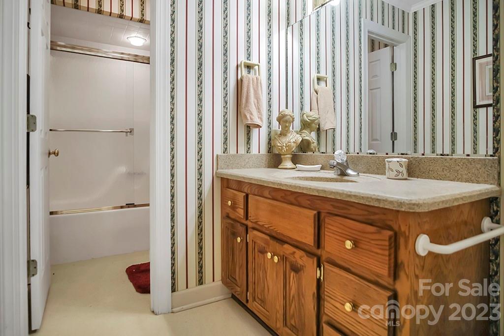 Country Club - Residential