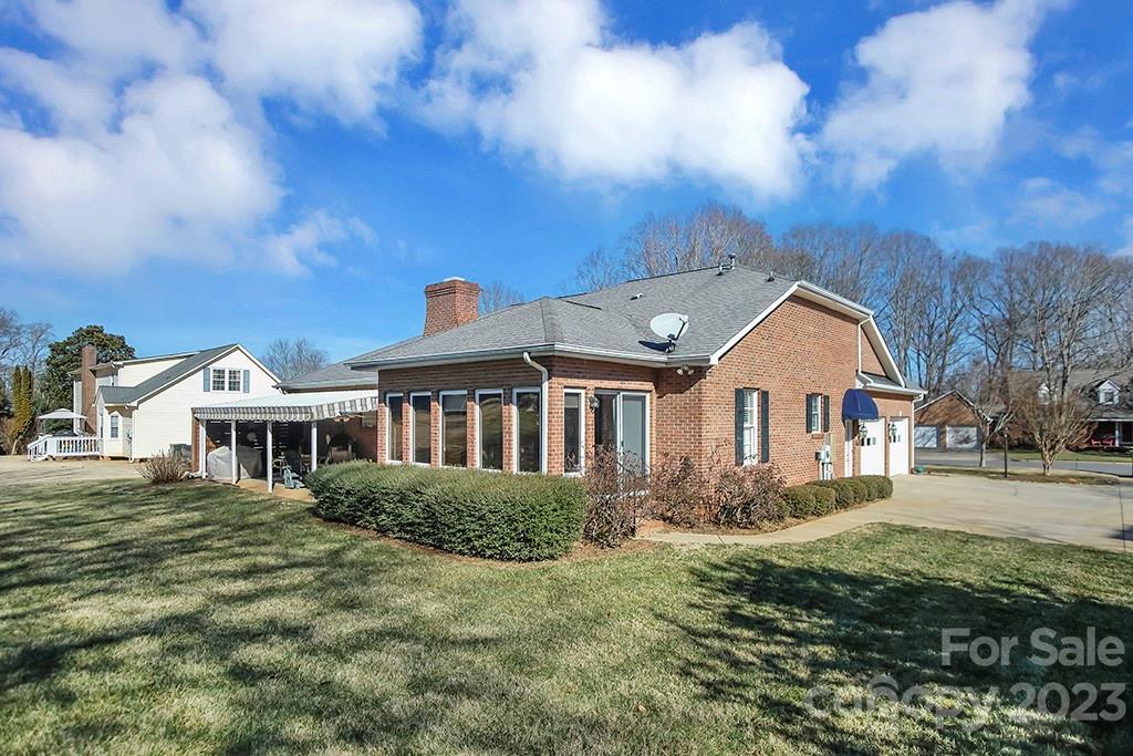 Country Club - Residential