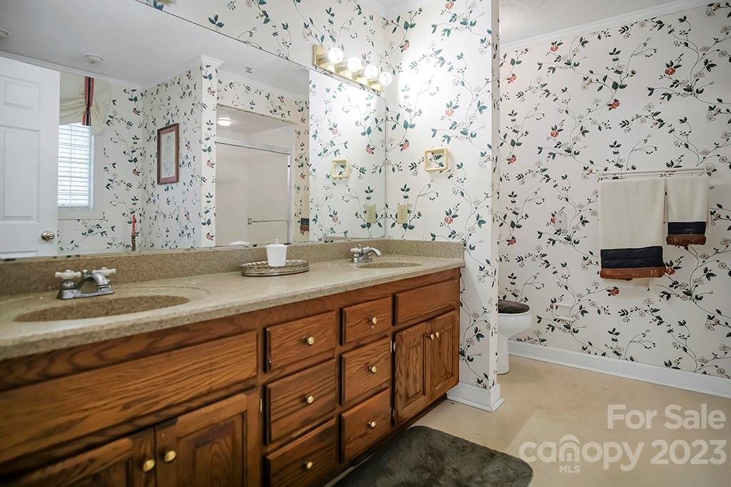 Country Club - Residential