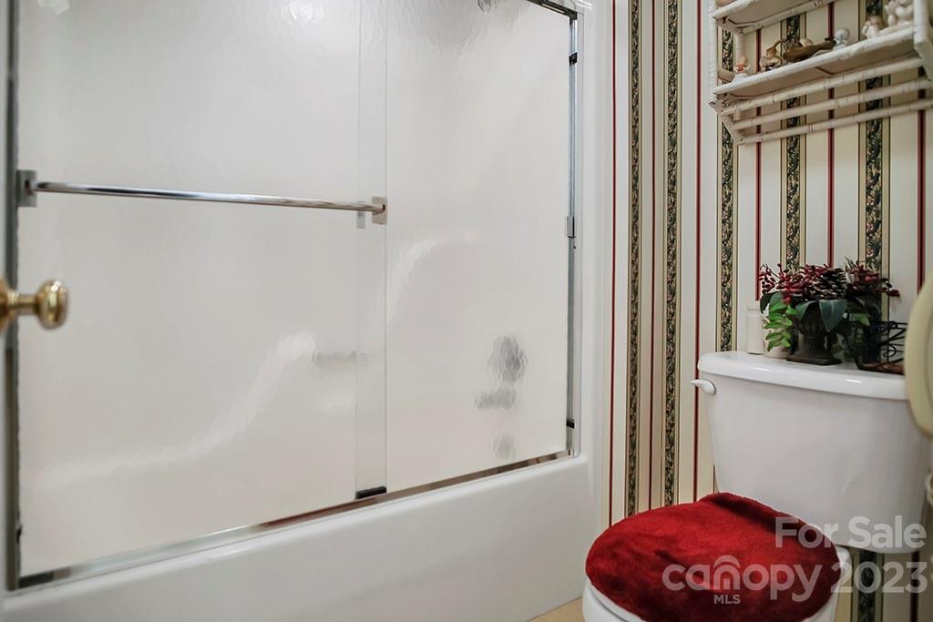 Country Club - Residential