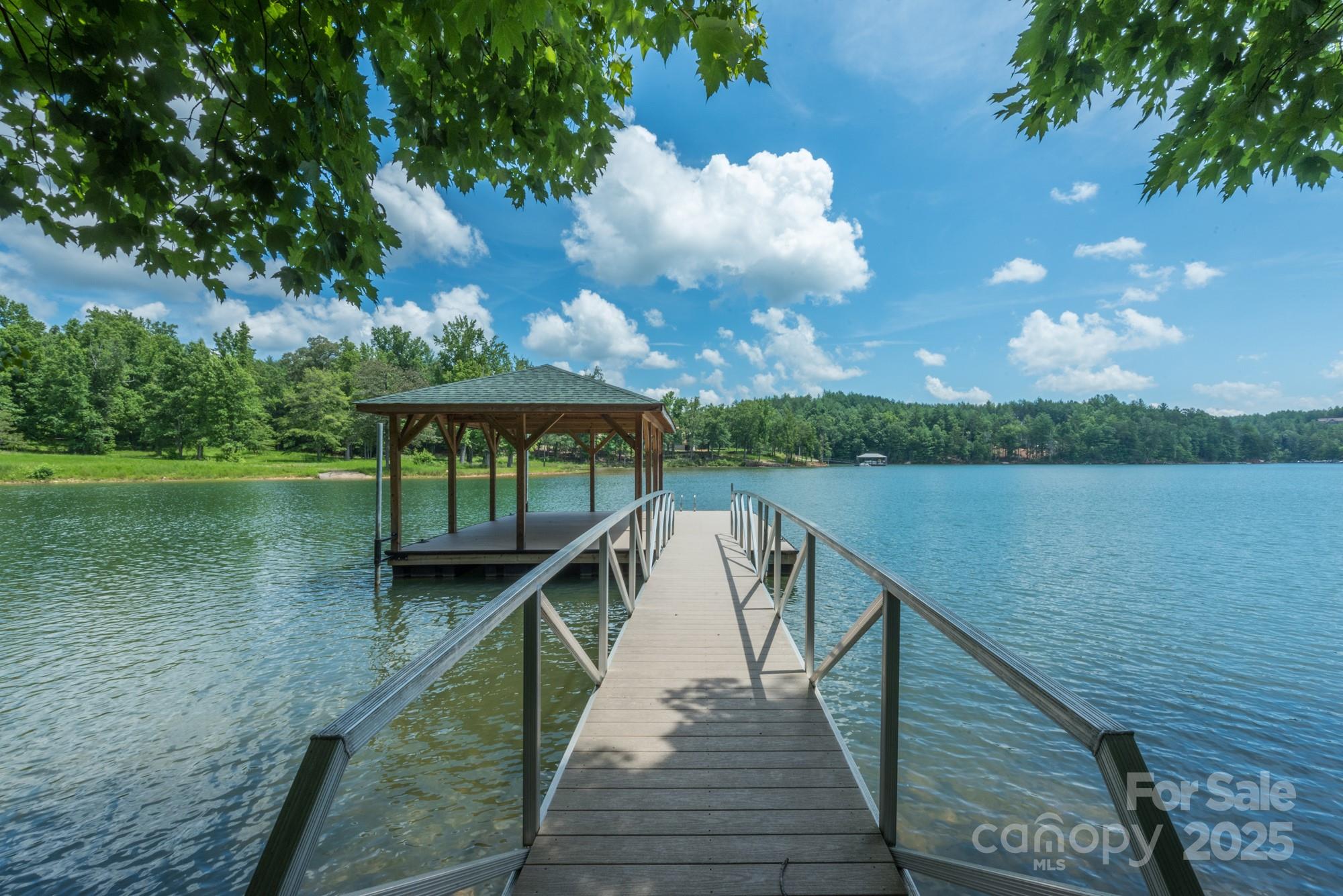 The Peninsula at Lake James - Land