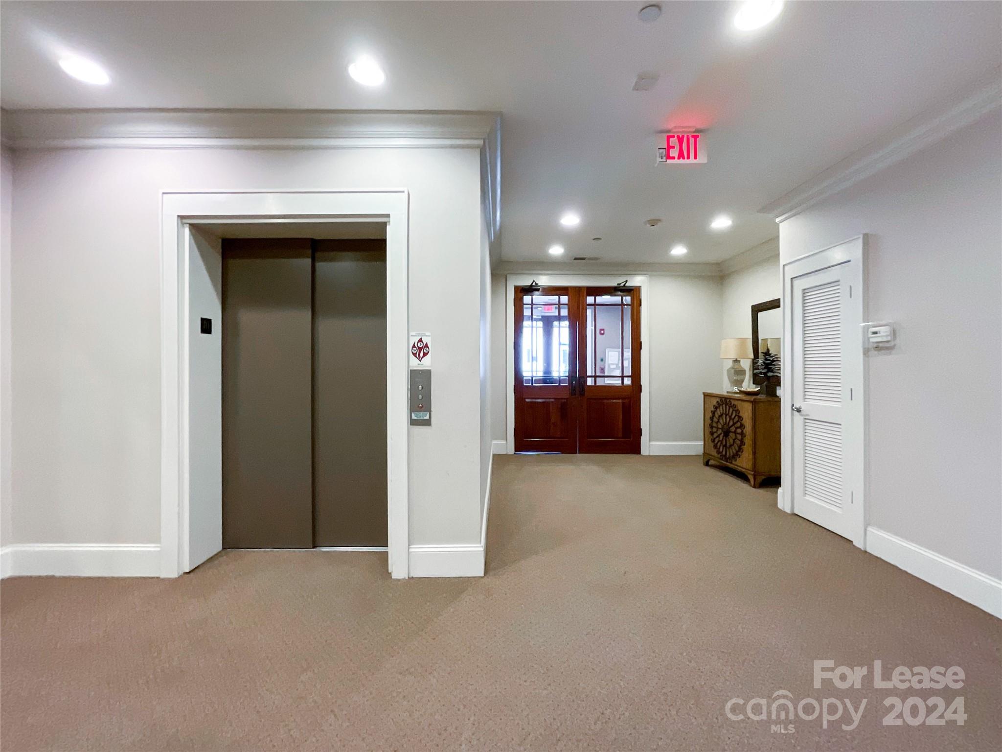 Elizabeth Place - Residential Lease