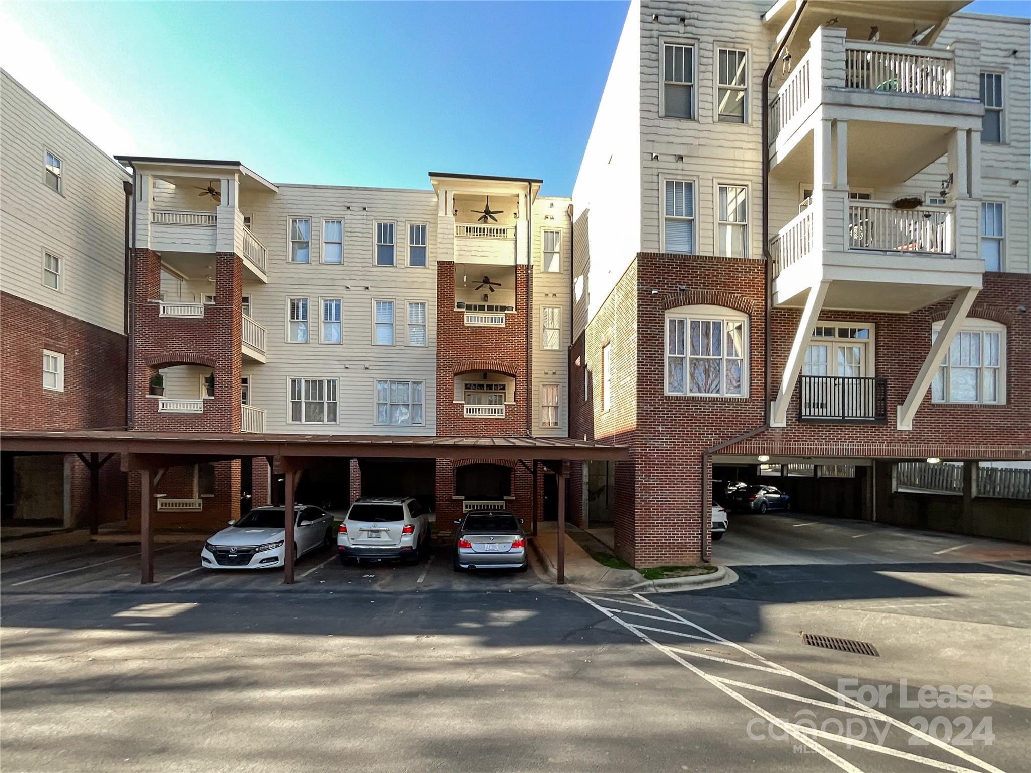 Elizabeth Place - Residential Lease