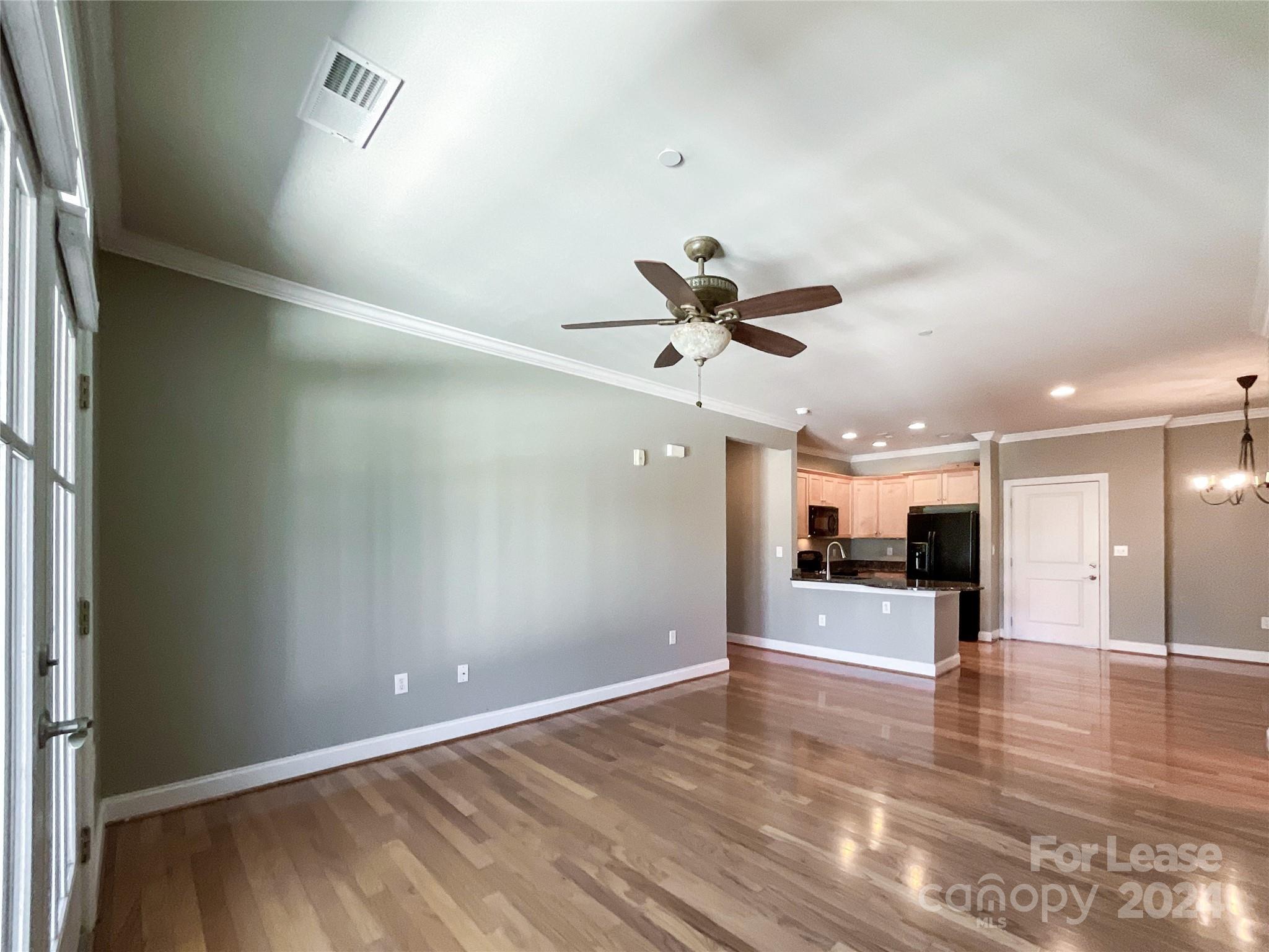 Elizabeth Place - Residential Lease