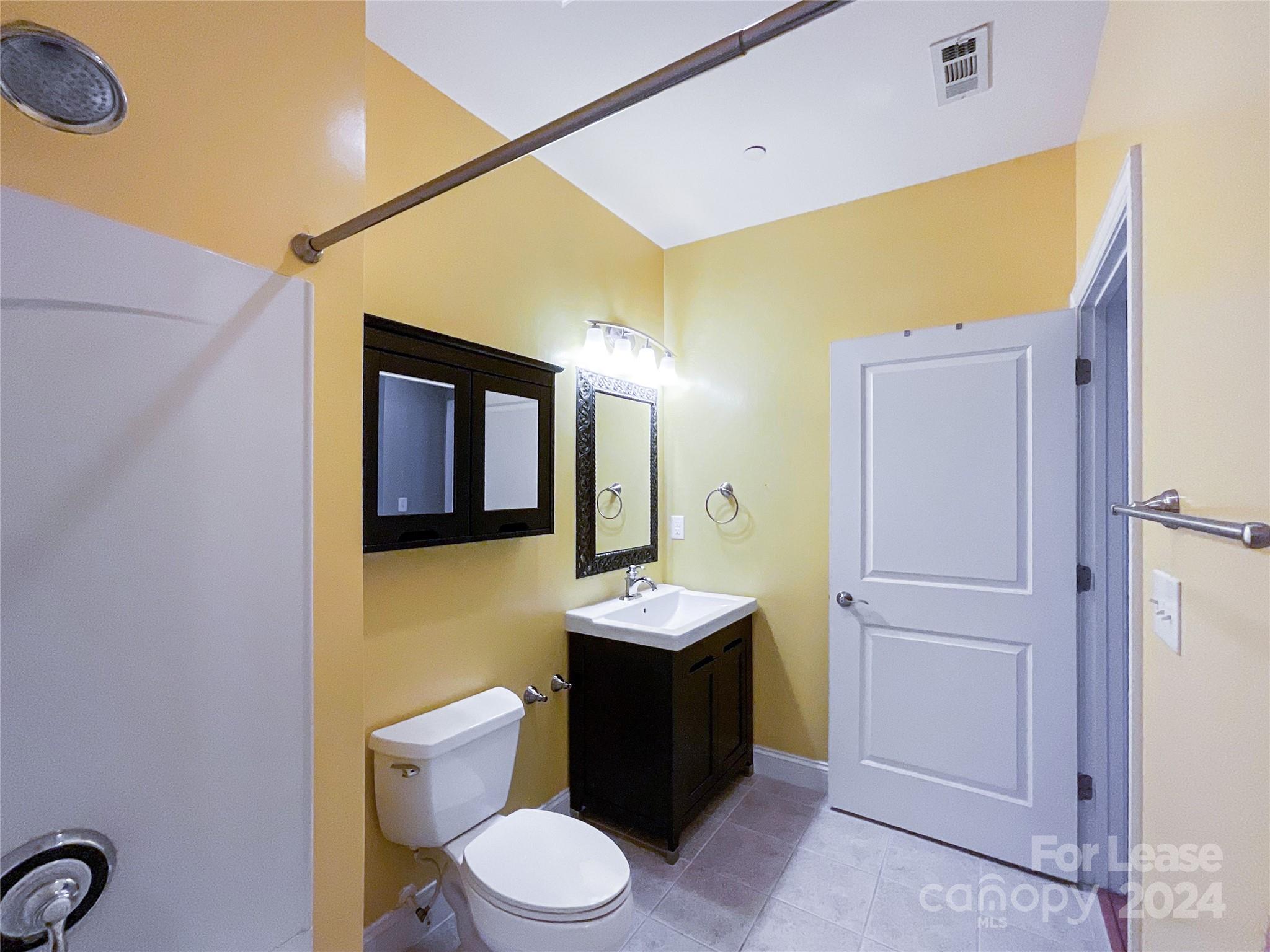 Elizabeth Place - Residential Lease