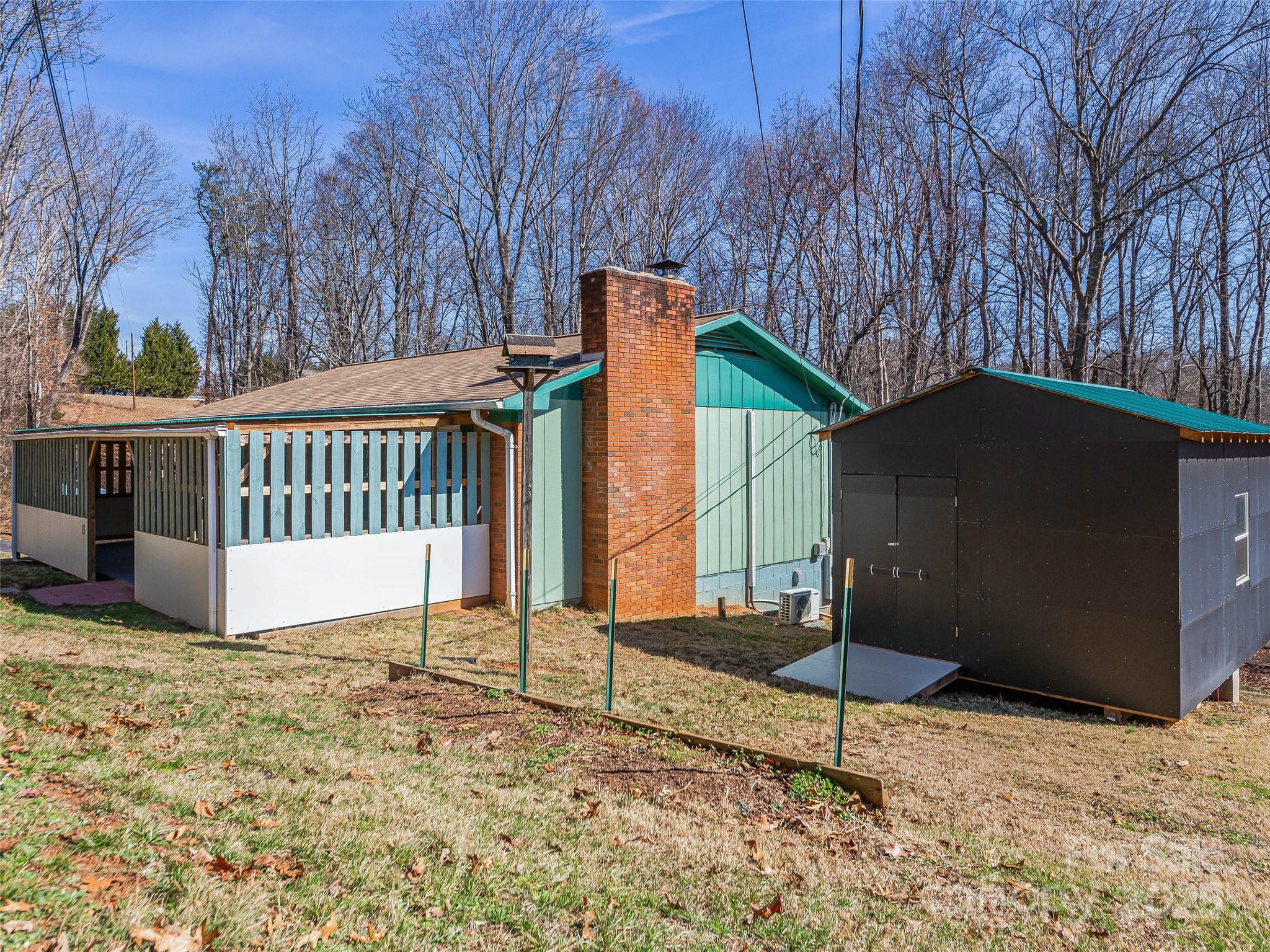 15 Hendrix Drive