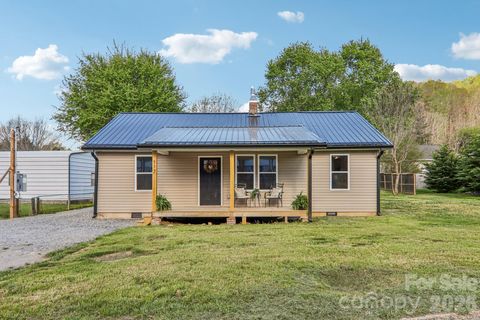 117 Virginia Avenue Waynesville NC 28786