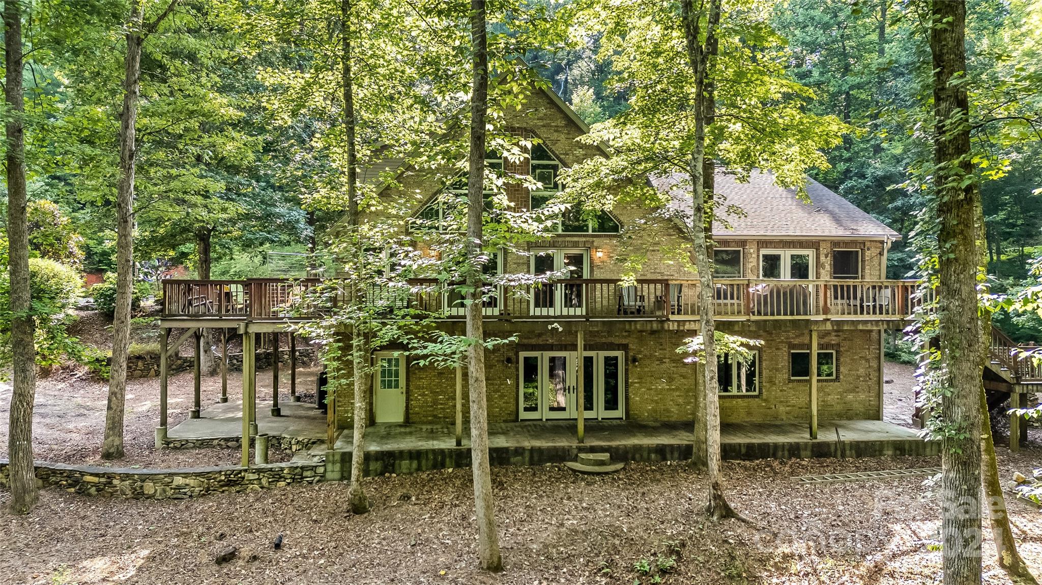 Lake Adger - Residential