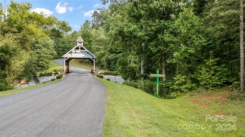 A home in Mill Spring