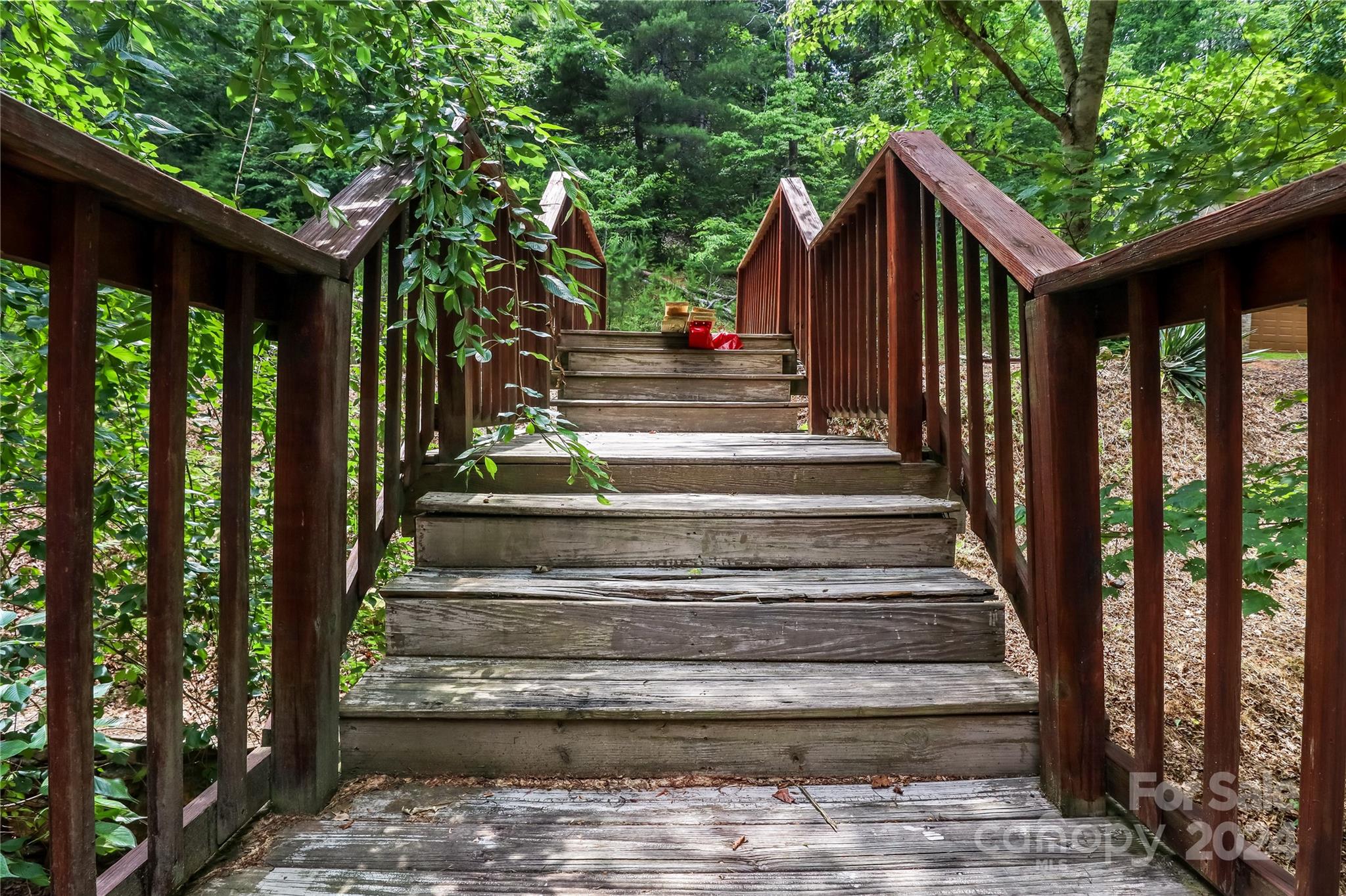 Lake Adger - Residential