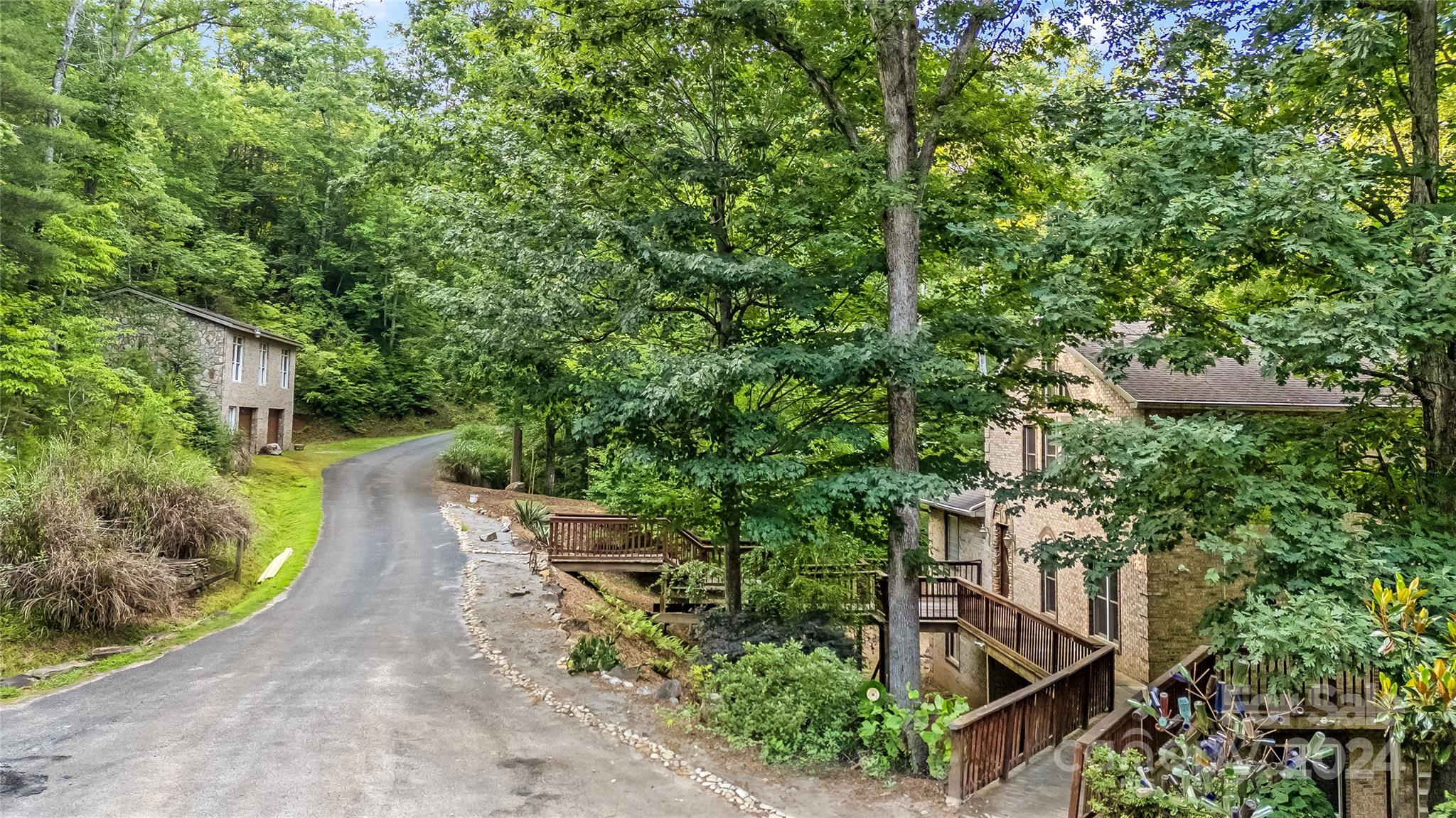 Lake Adger - Residential