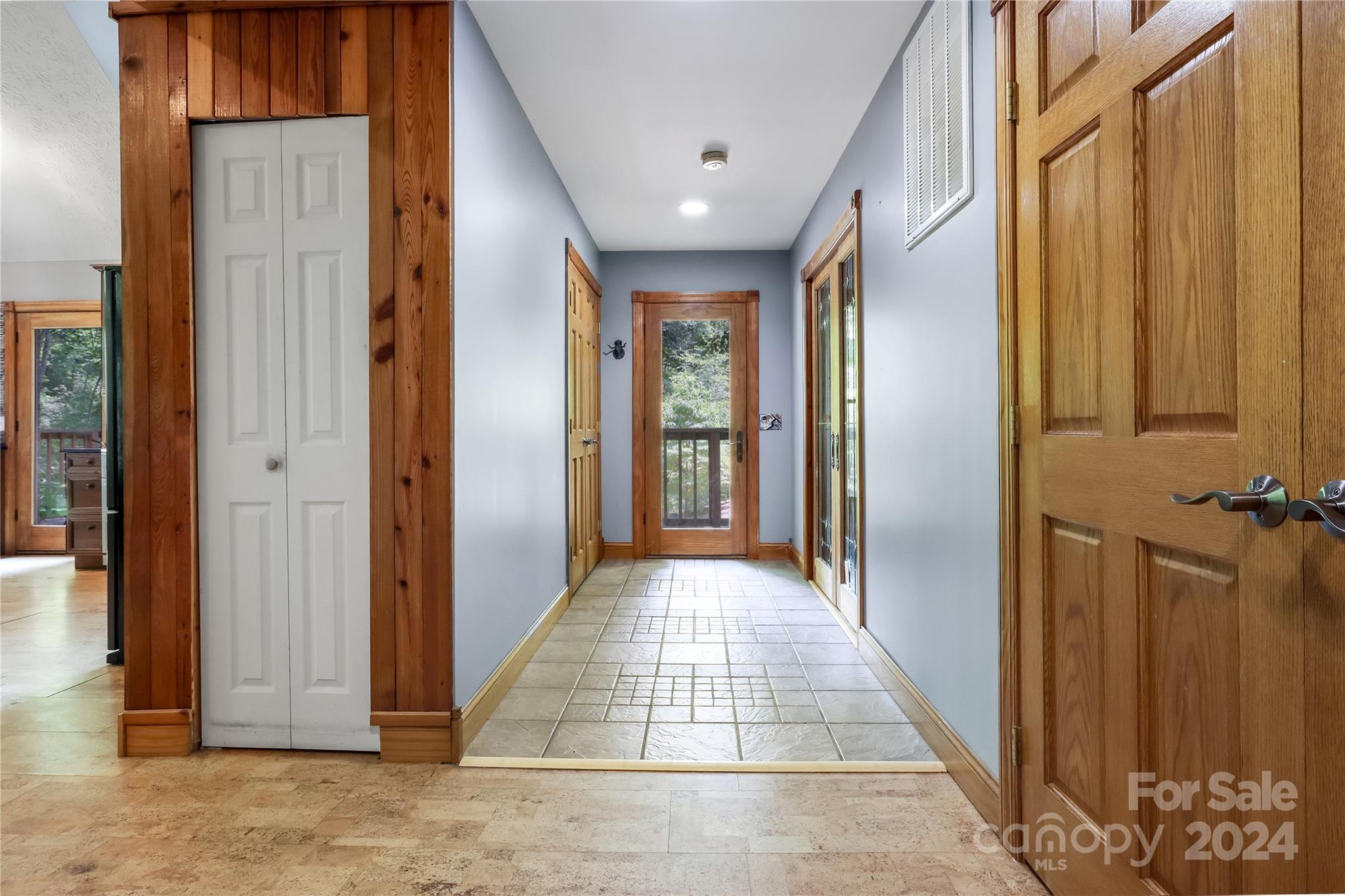 Lake Adger - Residential
