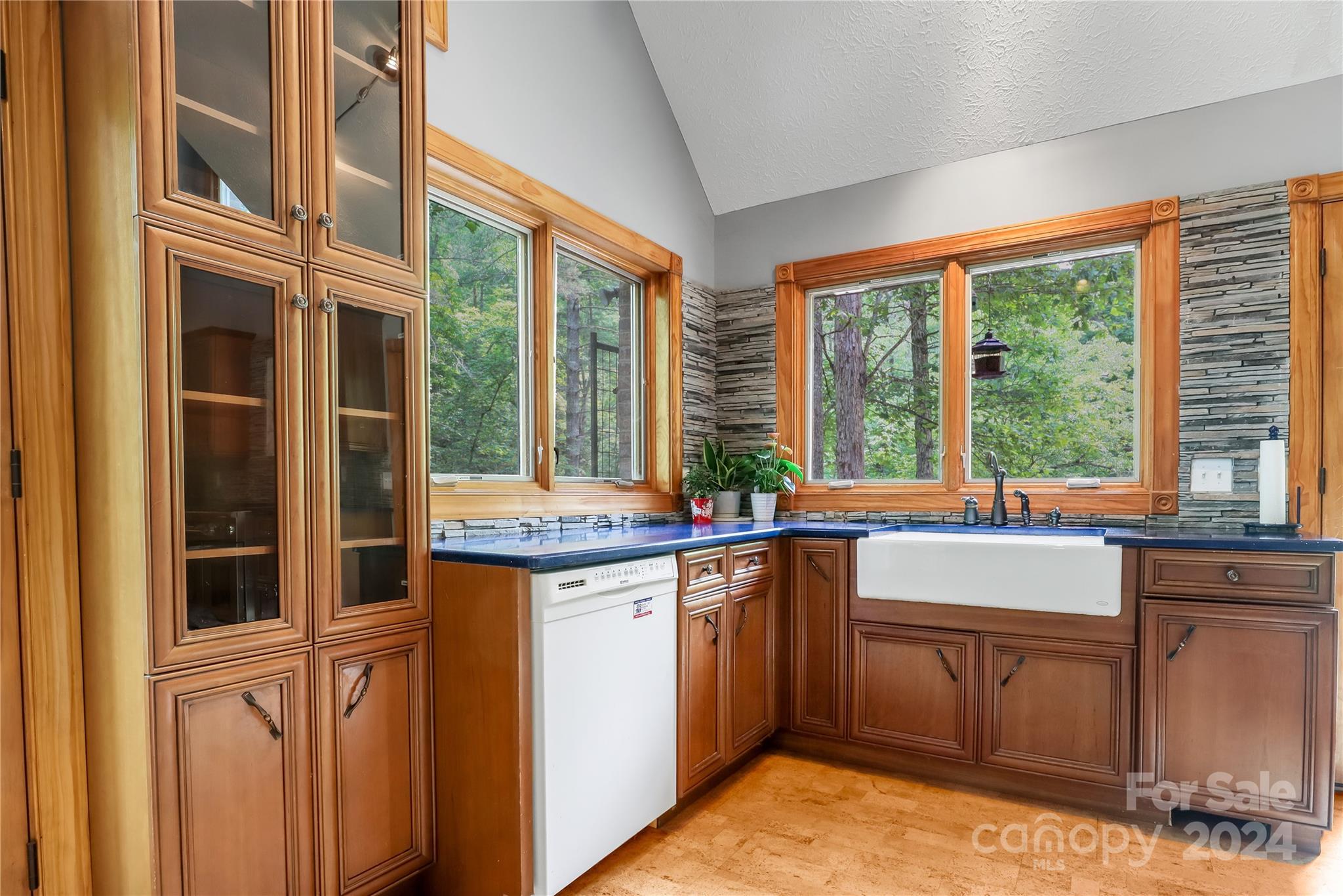 Lake Adger - Residential