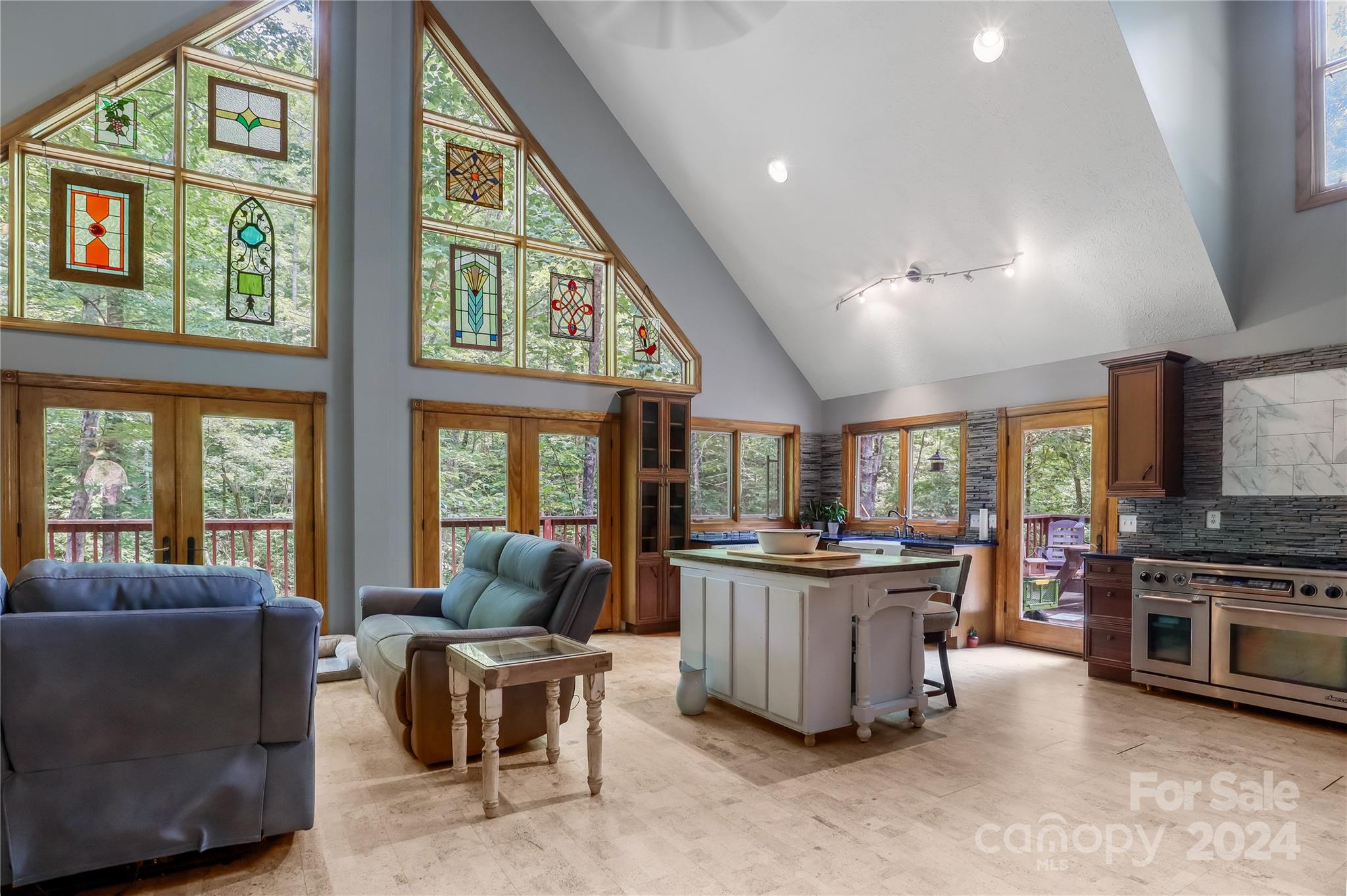 Lake Adger - Residential