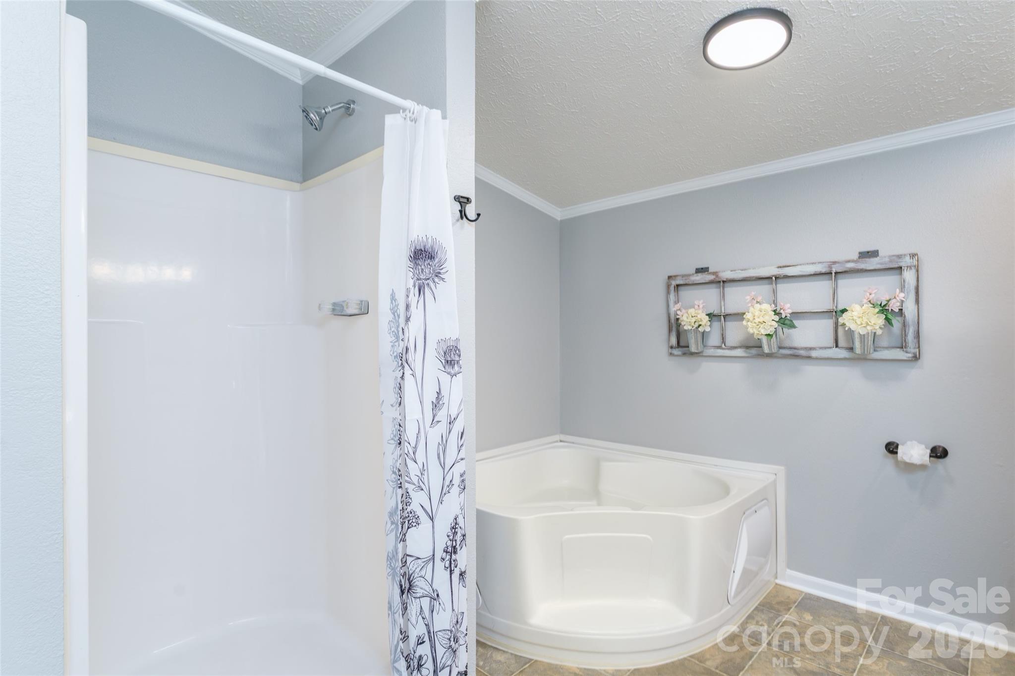 Windward Pointe - Residential