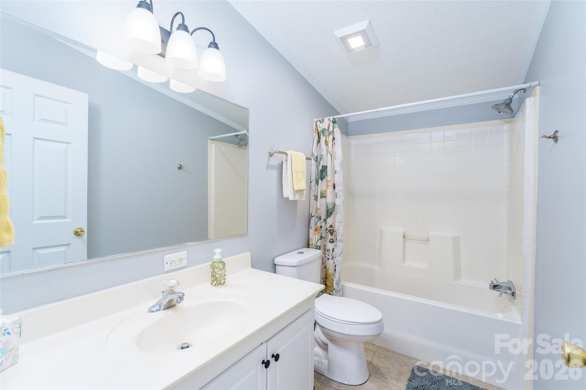 Windward Pointe - Residential