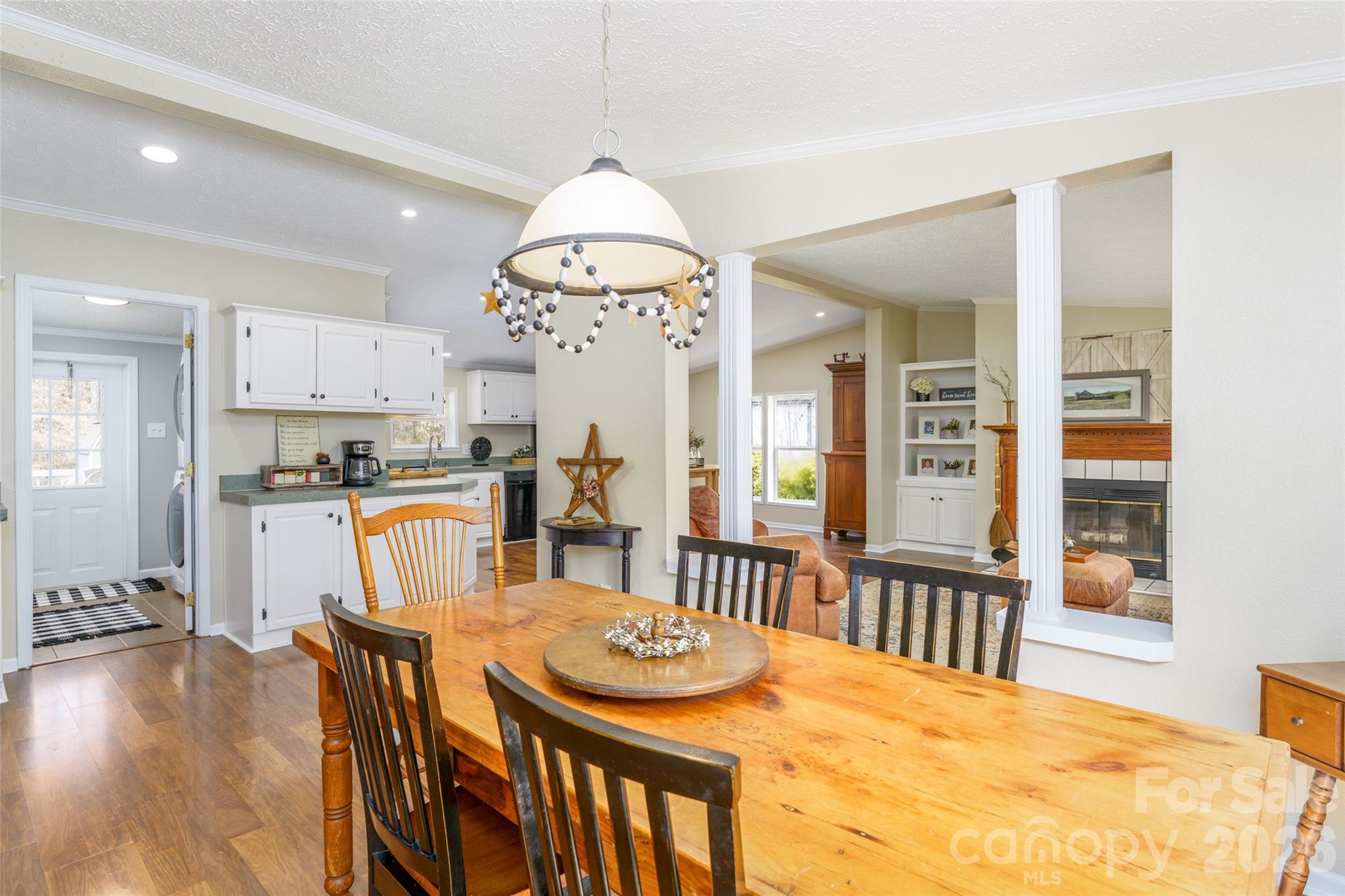 Windward Pointe - Residential