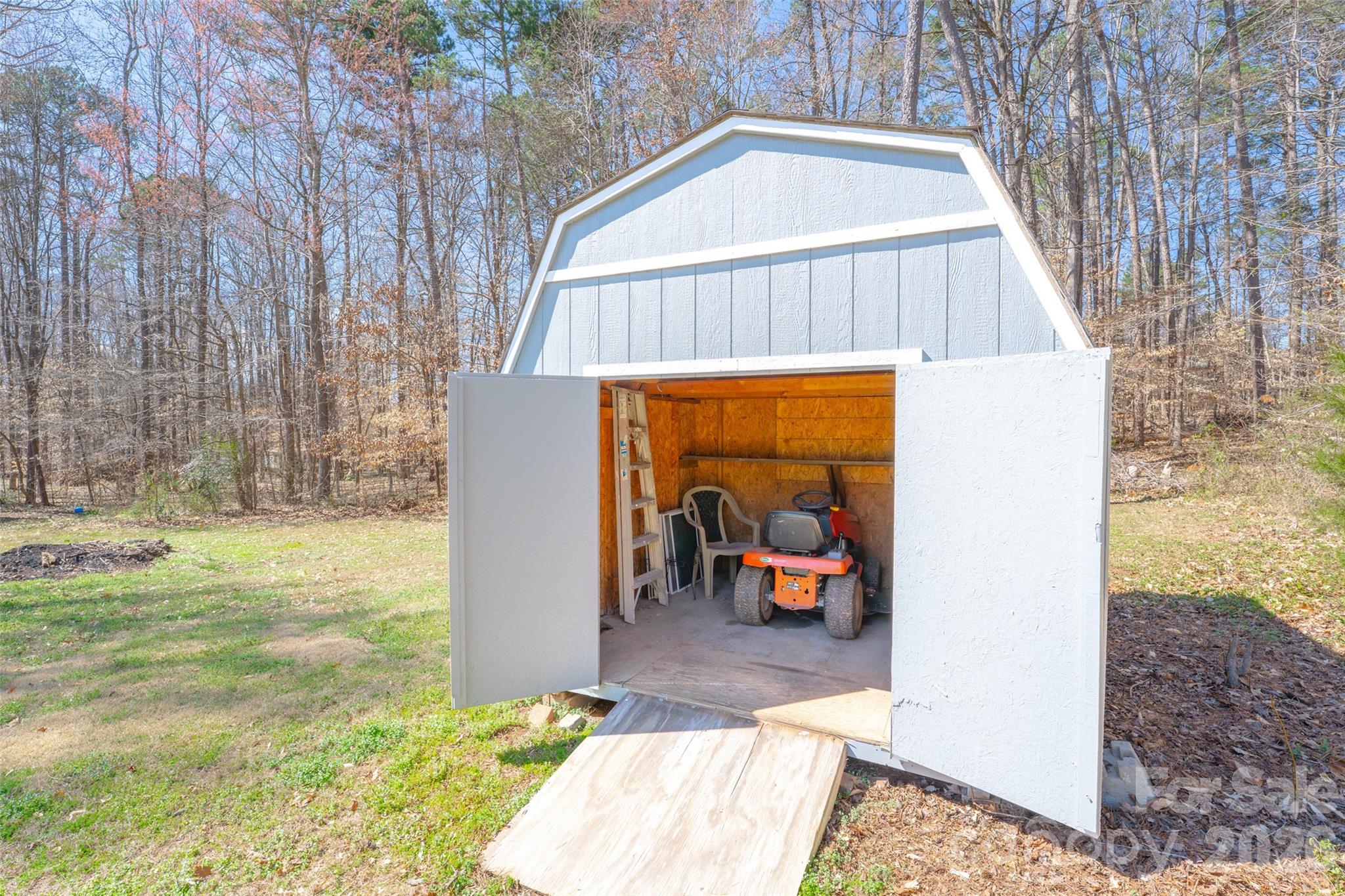 Windward Pointe - Residential