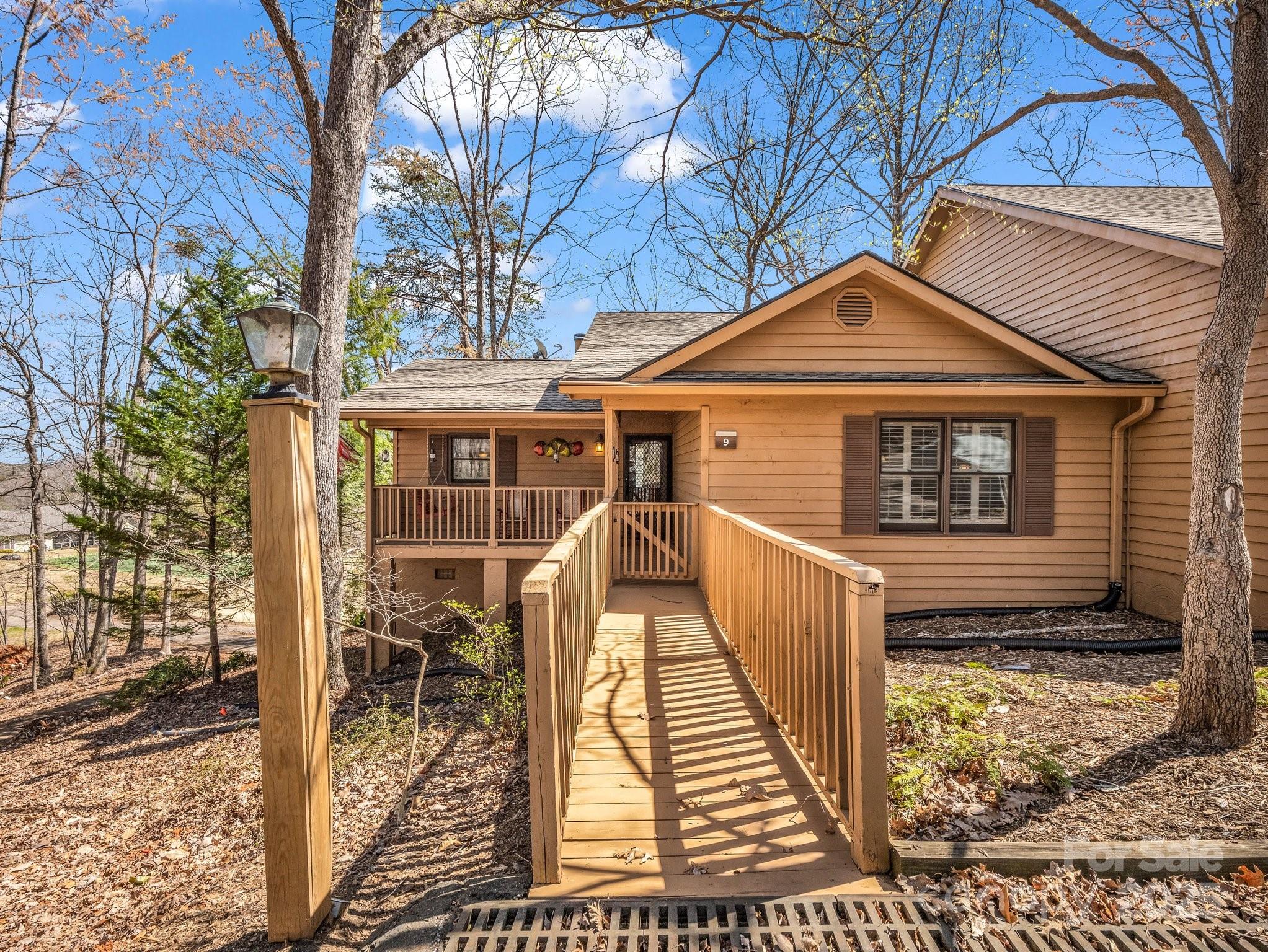 110 Appledore Court 9