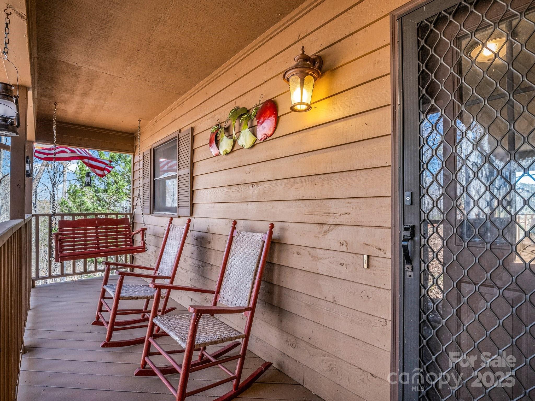 110 Appledore Court 9