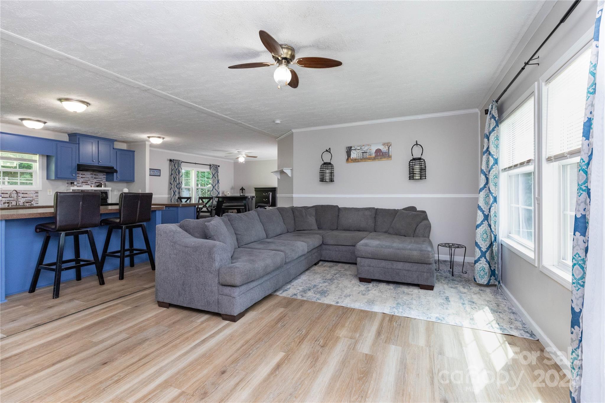 25 Mountain View Ridge