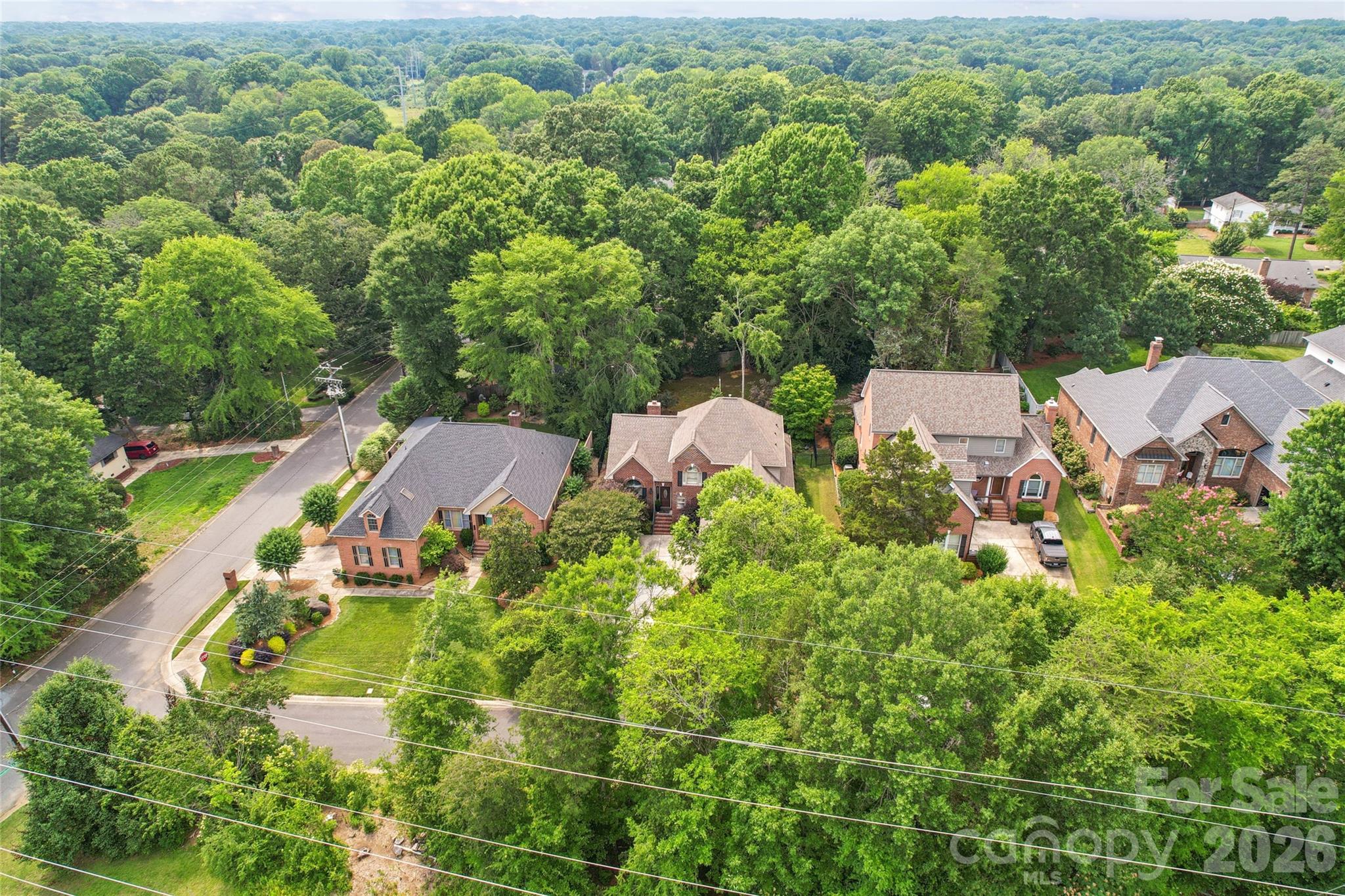 6784 Lynrose Court