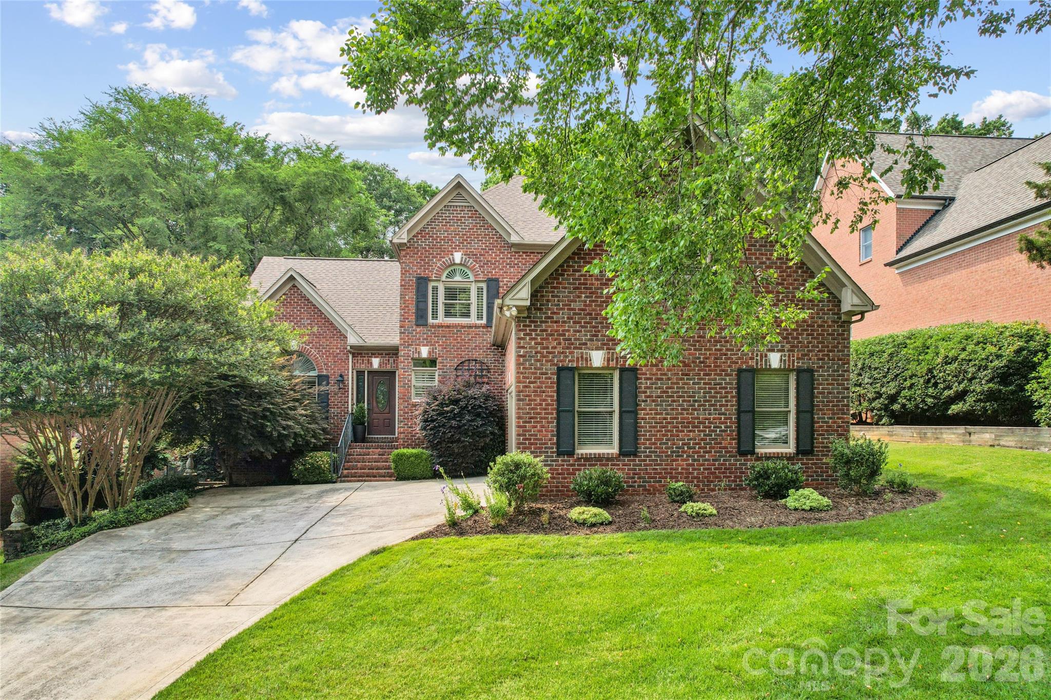 6784 Lynrose Court