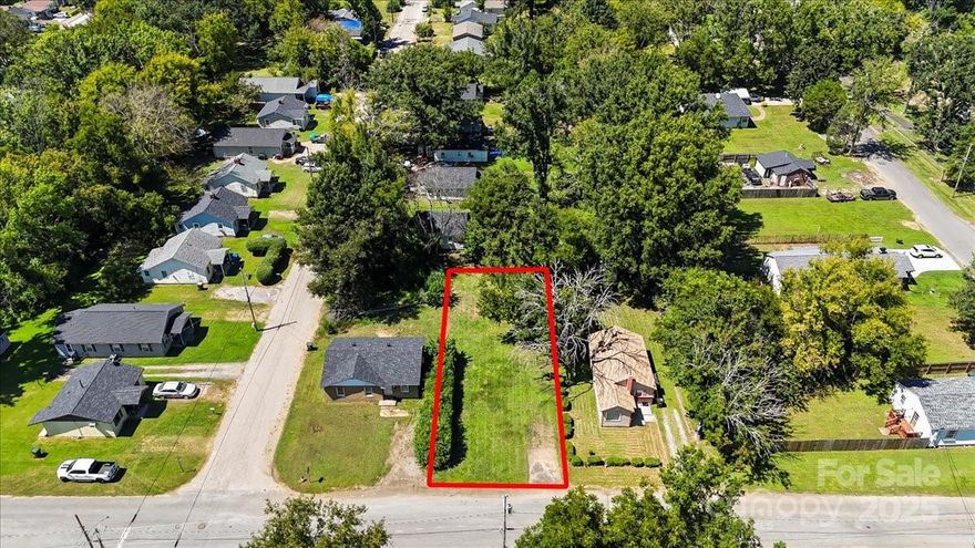 Build here, live here, love Rock Hill, SC. Don't miss this great opportunity in the established Sunset Park neighborhood of Rock Hill! This 0.15-acre level lot is cleared with some trees and ready for its next chapter. Located just minutes from downtown - Old Town Rock Hill's restaurants, shopping, walking trails, shopping, arts, sports hub, entertainment and so much more! Quick access to I-77 for an easy commute to Charlotte, Carowinds, or Lake Wylie. Enjoy lower taxes, a convenient location, and strong growth in the area- new homes are already being built on nearby lots. This vacant lot is an excellent fit for investors, builders, or first-time buyers loking to build their new home. Affordable and full of potential - the possibilities are endless!