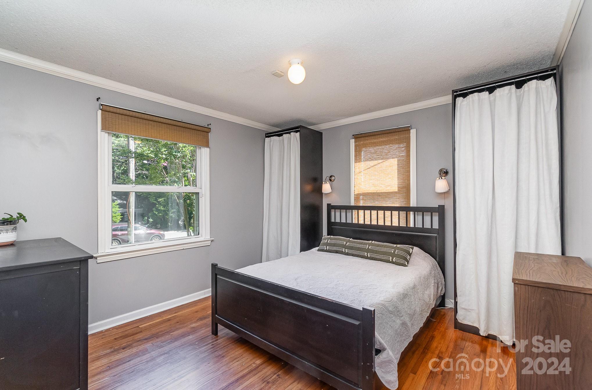 Howie Acres - Residential