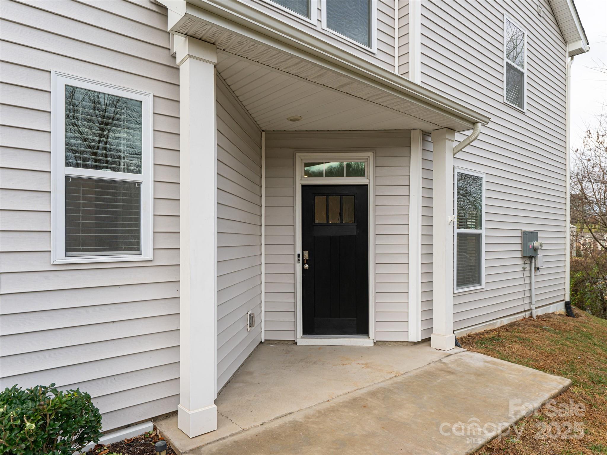 610 Santa Clara Drive