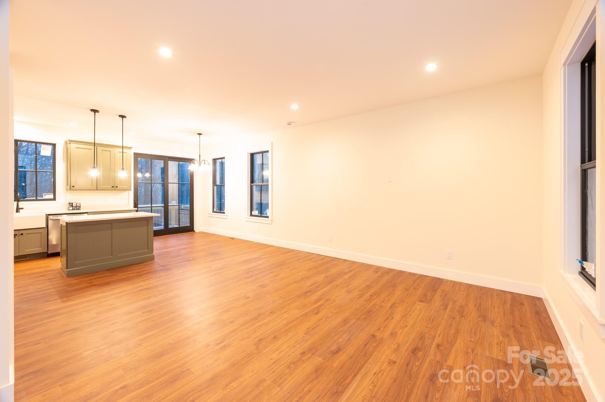 Poplar Hills - Residential